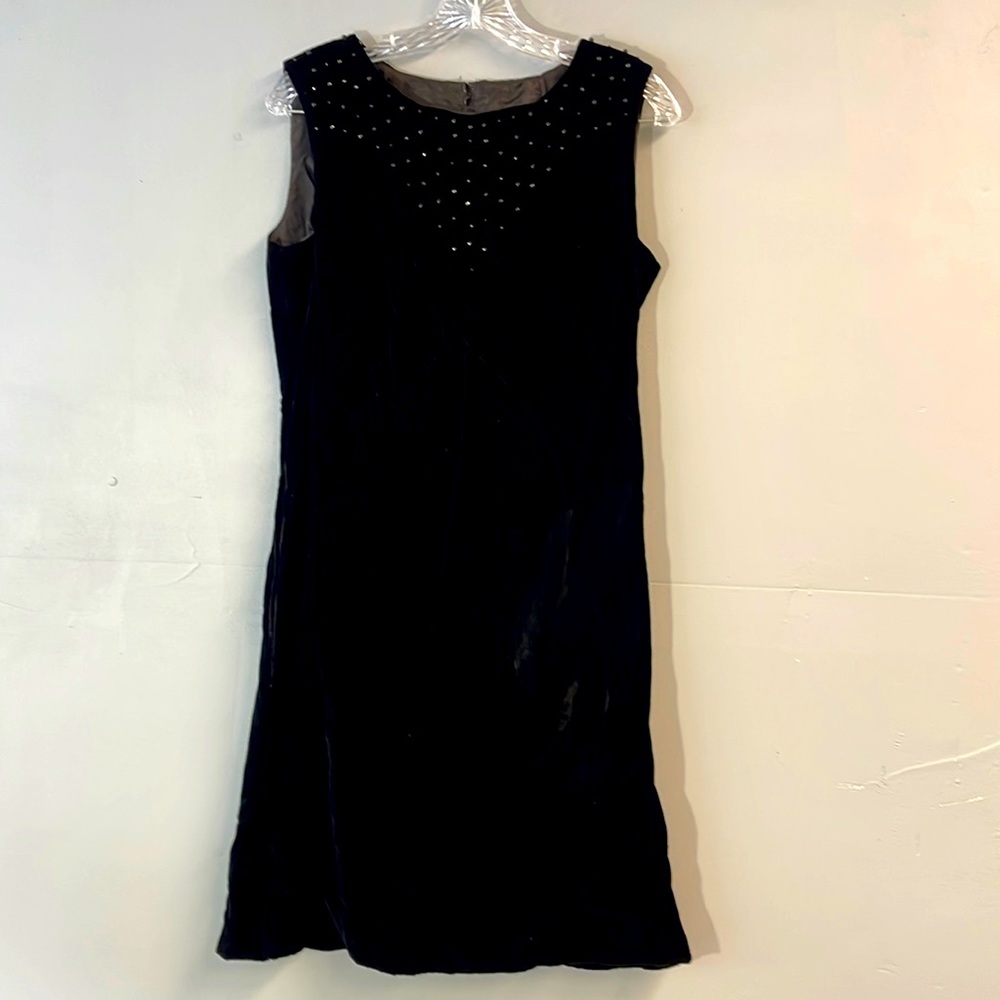 Stunning Vintage black velvet Rosecrest dress